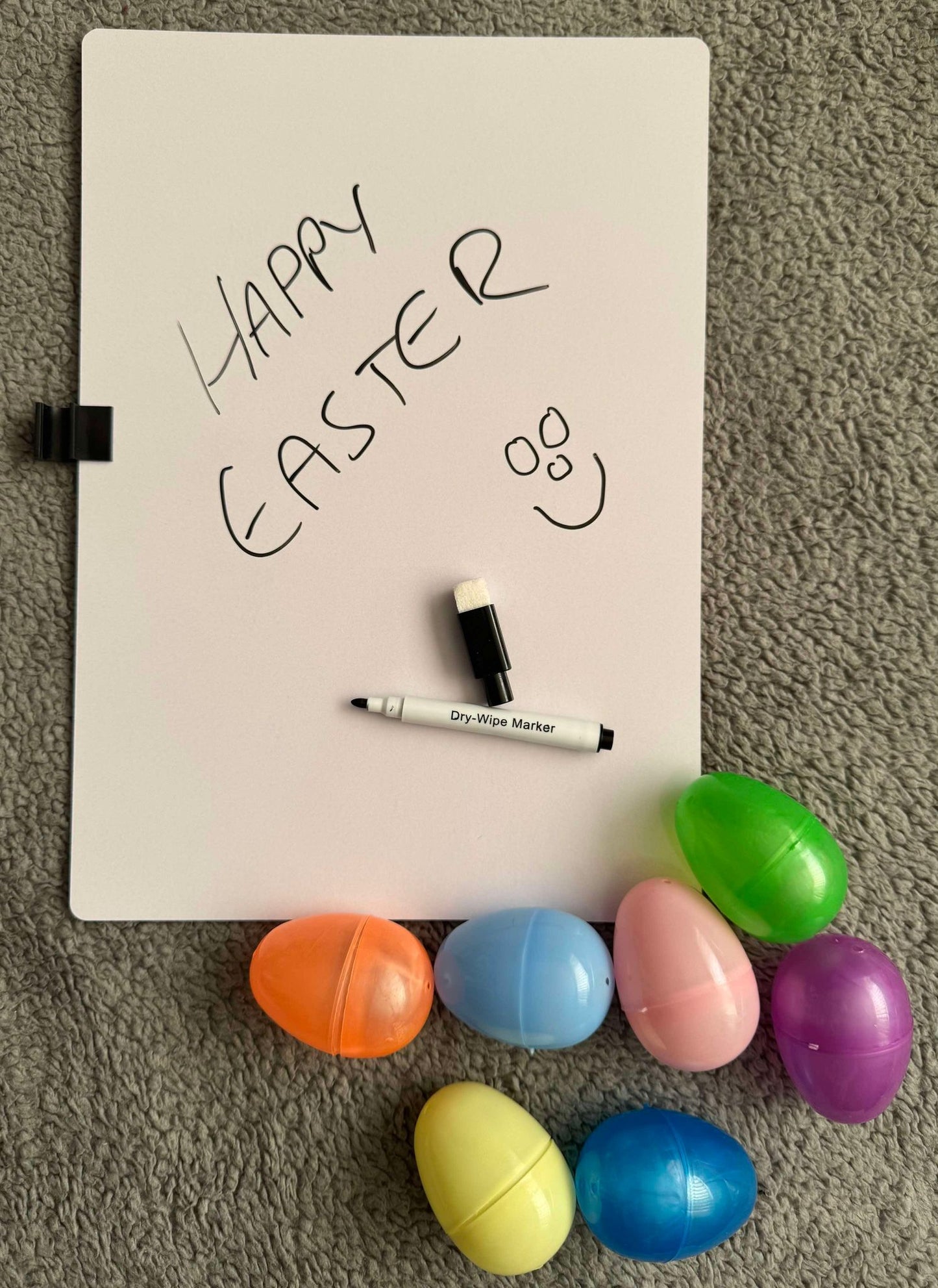 Easter Egg Hunt A4 Whiteboard & 8 Plastic Eggs Can You Find Them