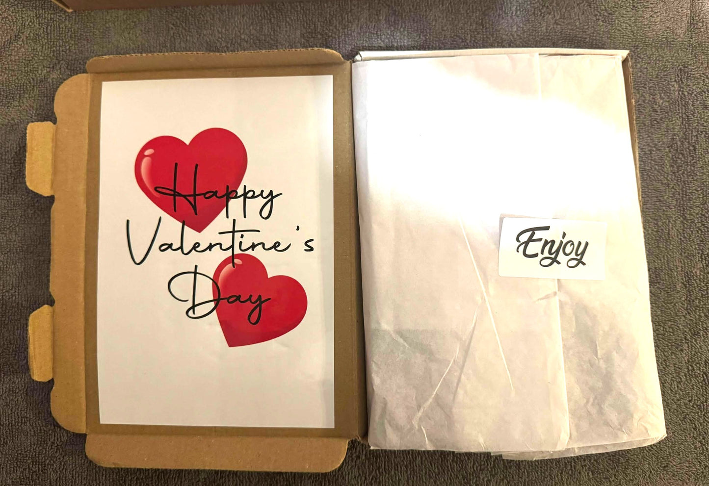 Valentine's Day Chocolate Sweet Selection Box With A Personalised Hidden / Secret Message & Image